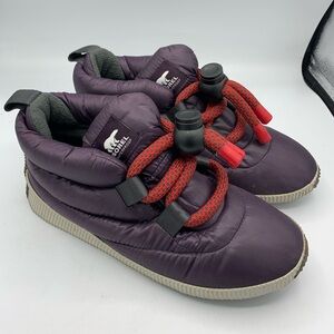 Sorel Womens Whitney Short Ankle Toggle Lace purple Waterproof Boots